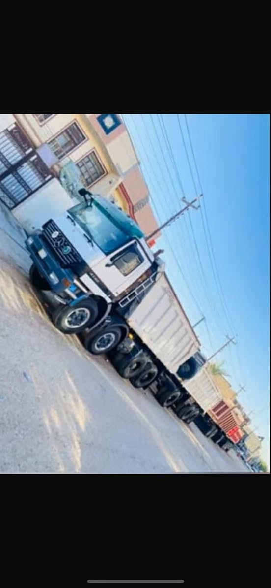 السعر ٥ ونص وبيه مجال قليل اكتروز للبيع موديل ٢٠٠٢ بموديله رقم نكليزيً ايطاليهُ حجم ٤١/٤٦ مكفوله من الصبغ كير فتيس بس الرأس مكان بابل الاستفسار ***********
