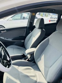 اكسنت هاج باك • ٢٠١٢ • رقم نجف