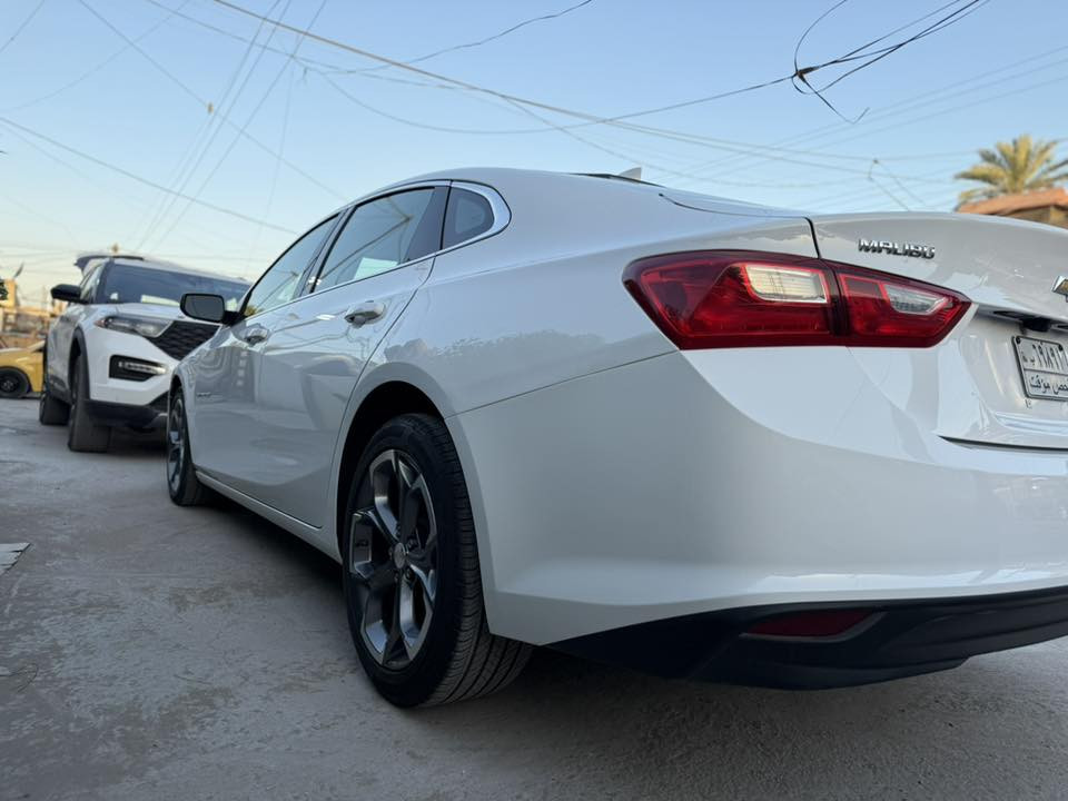 مكلف بالنشر ماليبو 2023 LT حرة بدون رقم تترقم جميع المحافظات
عدا الشمال 
3 قطع صبغ بدون شاصي بدون لغد بشرط 

مواصفات LT معروفة 
السعر 110 وبيها مجال 
مكانها زيونة 
***********
