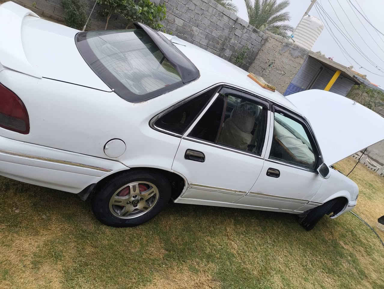 السلام عليكم
للبيع  برنس فراشه 96 رقم بغداد  مكانه الانبار الفلوجه سعرها 34
***********
