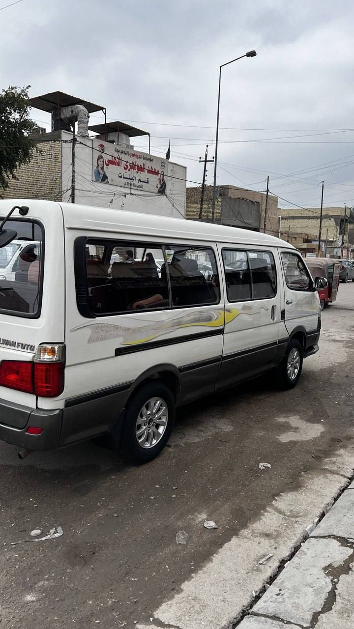 السلام عليكم فوتو الوان ٢٠١٥دخول ٢٠٢٠ رقم بغداد انكليزي بسمي مكفوله من كلشي عدا بربع جوه قبق البانزين  وبارد ع كد شبر بلباب السلايت مكينه ع شركه مامفتوح بيها برغي ماشيه ١٦٠ كير اكسل شركه سياره ع بلاد دوشمه تخم تاير تبريد محور سنويه جديده داخله هزه يعني جاهزه ع اخر حبايه مكاني بغداد ***********
