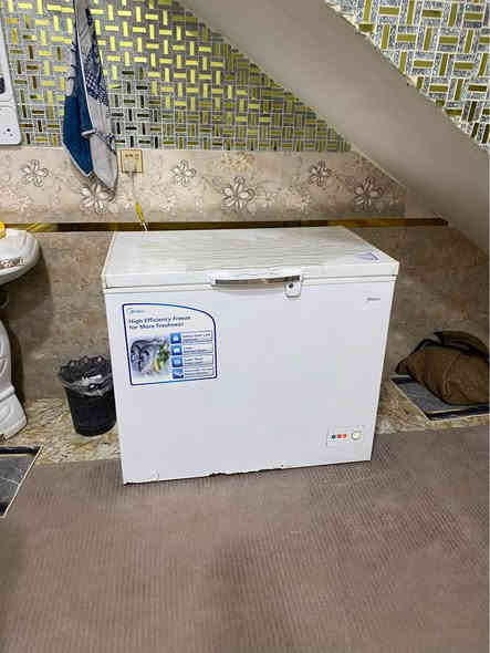 مجمده فول تجميد سعر 220 ثلاجه فول تجميد سعر 130 كربلاء حب طاقه يم مدرست وليد كعبه شرط فوول نضافه ***********  بي وات ساب  شرط نضافه شخط مابيهن كل تصليح ما طبات
