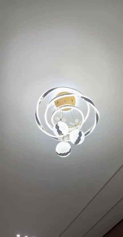 ثريات للبيع ب٦٠ الف وحده وسطيه للسقف مكاني بوابه العراق


**إذا كنت صاحب هذا الإعلان وتريد حذفه لأي سبب، رجاءا أرسل رسالة إلى الدعم الفني**