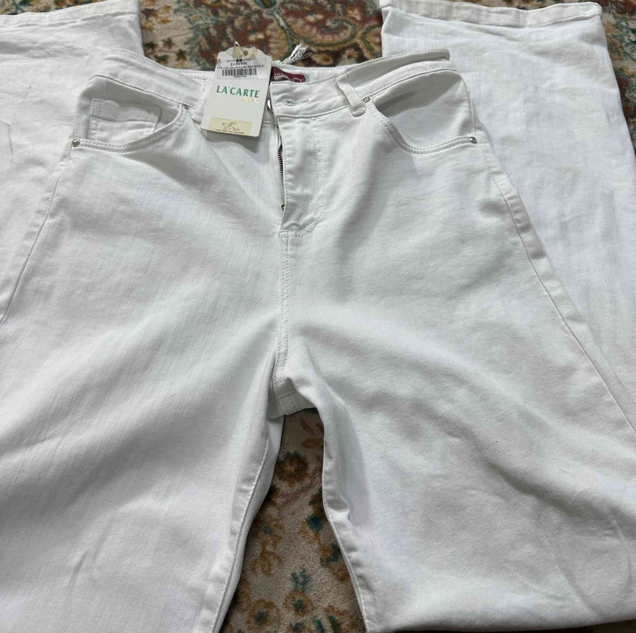 بنات هذا البنطرون اشتريته من الكوخ بعده بالعلامه طلع جبير عل بنتي اليريده ب30 ياخذه لحد يكسر بي جديد رجاءً


**إذا كنت صاحب هذا الإعلان وتريد حذفه لأي سبب، رجاءا أرسل رسالة إلى الدعم الفني**