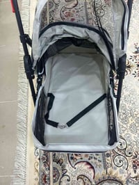 عربانة طفل • توصيل
