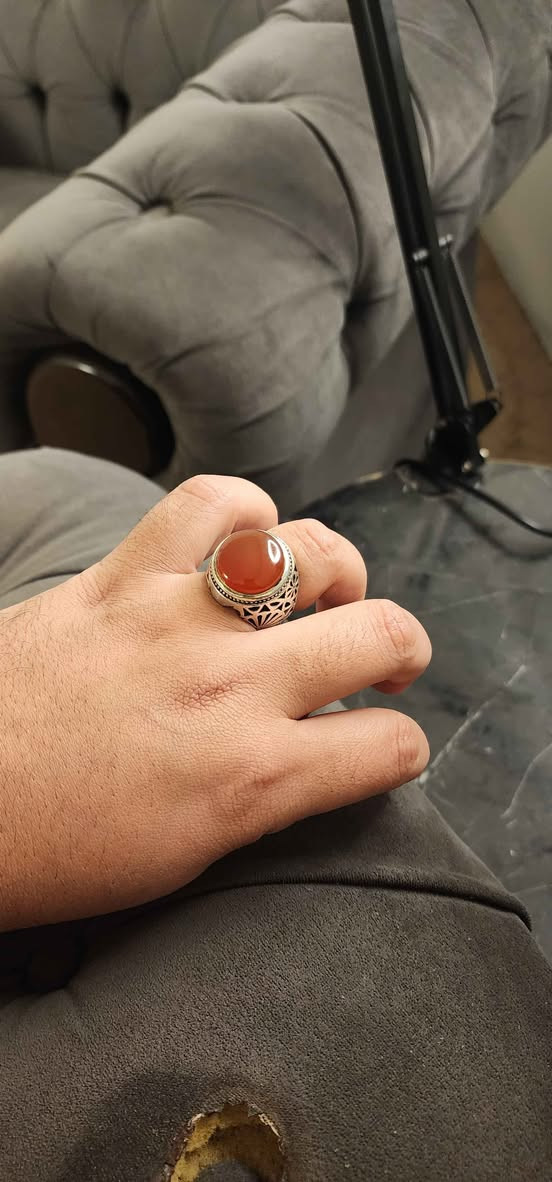 العقيق الاحمر اليماني الطبيعي 💯💯
صياغة يدوي ثقيل توقيع ( عباس ع)
قياس الخاتم ٢٥ بغداد, العراق


**إذا كنت صاحب هذا الإعلان وتريد حذفه لأي سبب، رجاءا أرسل رسالة إلى الدعم الفني**