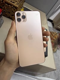 ١١ برو ماكس نظافه 100% ذاكره 256 بطارية 100  نموذج M امريكي  الجهاز مب...