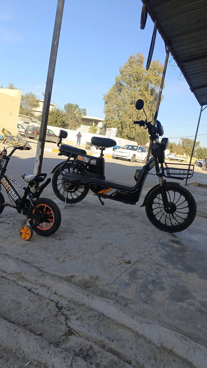 سلام عليكم اخوان باسكل شحن للبيع مستخدم مده شهرين
السعر375
عنوان ديالئ قره تبه قرب مستشفى الجديده 
رقم للتواصل ***********
