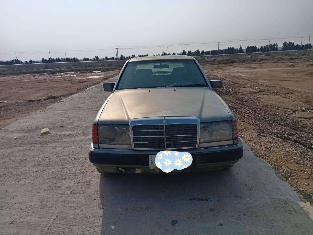 سلام عليكم مارسدس موديل 91 رقم بغداد محرك 2500بيه مكينه وكير بل كارتون سعر 38ورقه مكان سياره واسط شيخ سعد تصال على رقم مكلف بنشر خوان ***********
