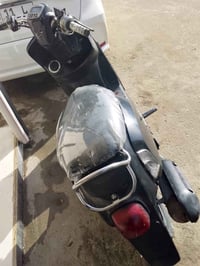 بوليس للبيع سعر ٥٧٥ وبي مجال شي بسيط مكاني بغداد الشعب  + مراوس ايراني...