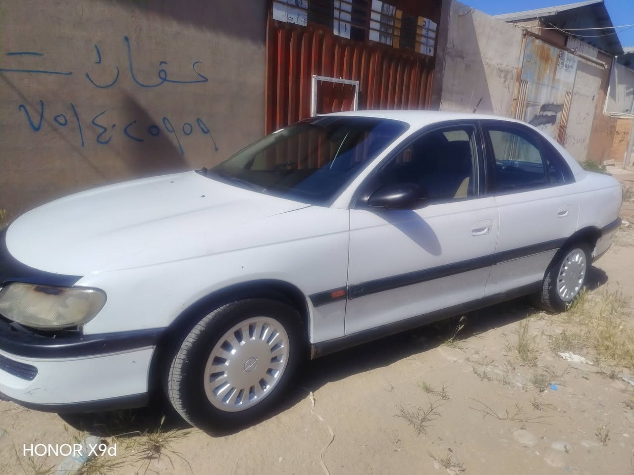 اوبل بزون ٩٥ مكينة وكير عادي خير من الله رقم اربيل تواجد اربيل تبريد شغال للتواصل ***********
