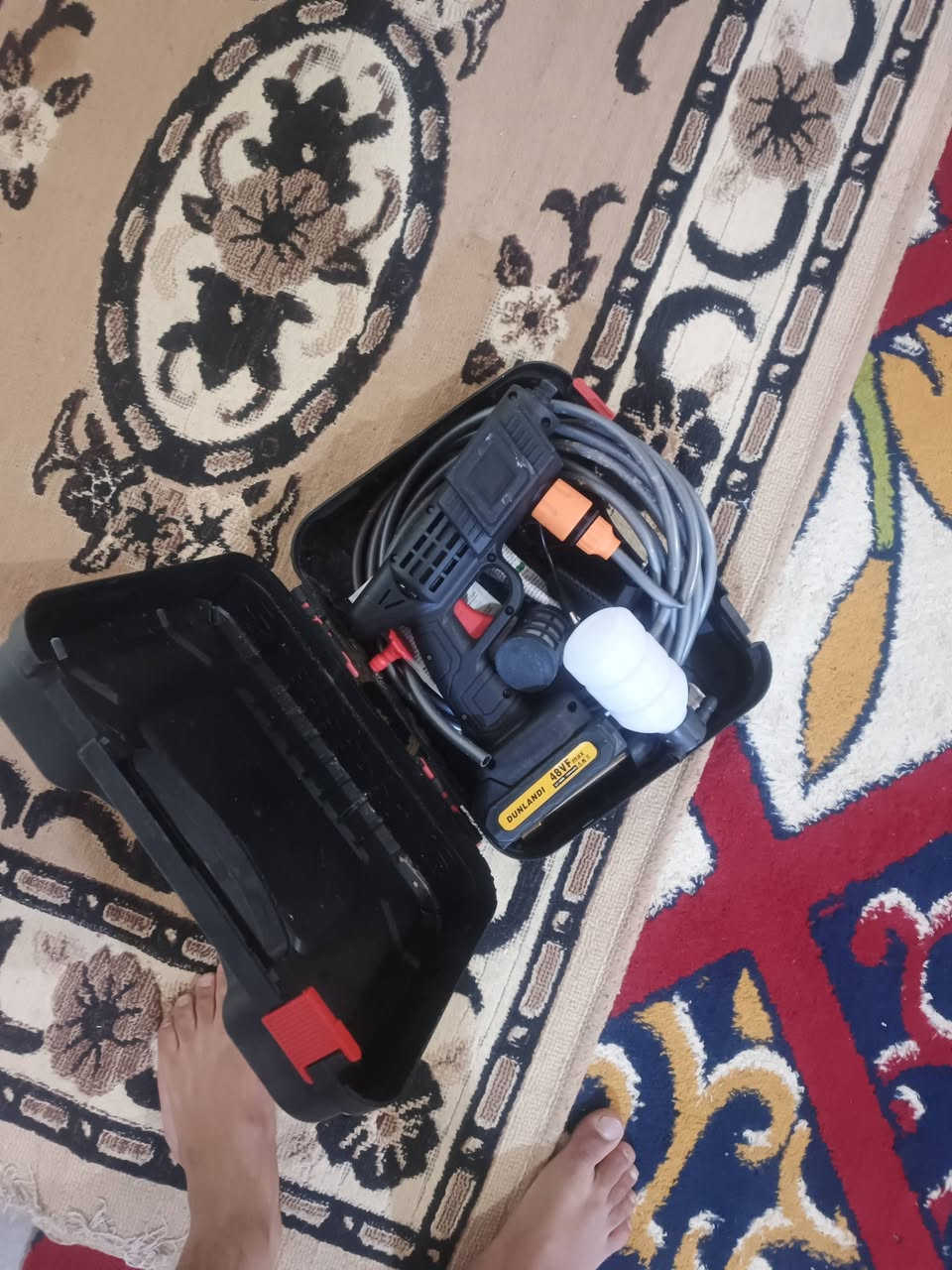 فاره عل شحن 🔋⚡  للبيع مال غسل اي شي ما مستخدمة اخذتها وبعدني ما مستخدمها سعر مناسب ***********1
