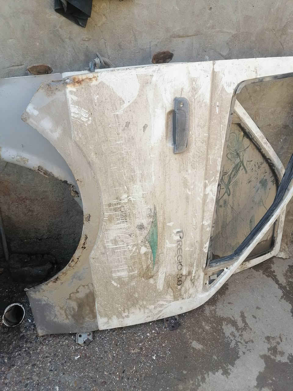 سلام عليكم غراض بريجو للبيع دعاميات وزوج بيبان وماصدات منغوالي البيع المكان حله نادر ***********
