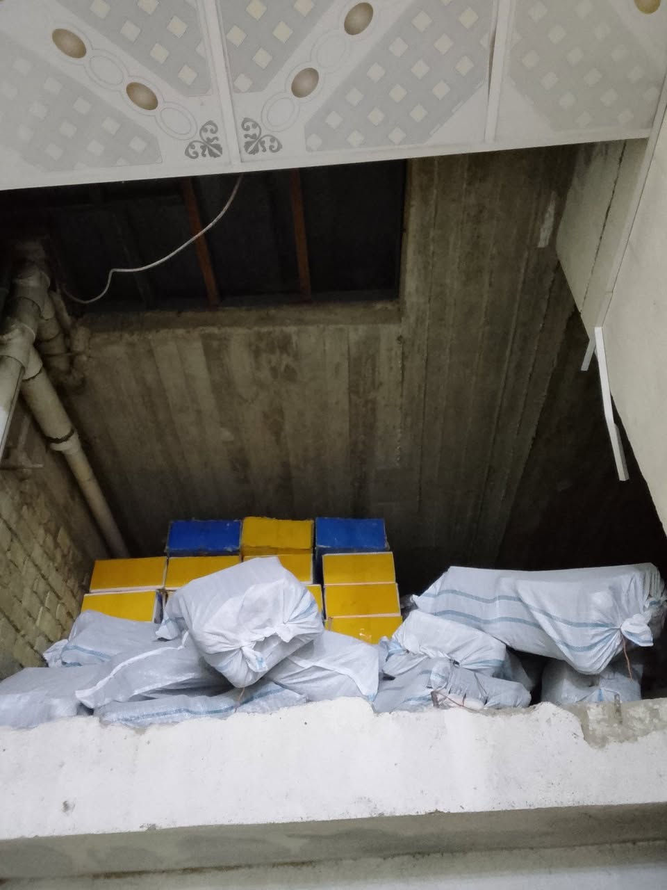 يوجدجميع رول قاط دشداشة غراض نورفةتعللاك بلستك سيم رول زولية جفافات نورفات بغدادالجديدة شارع مسبح  ***********
