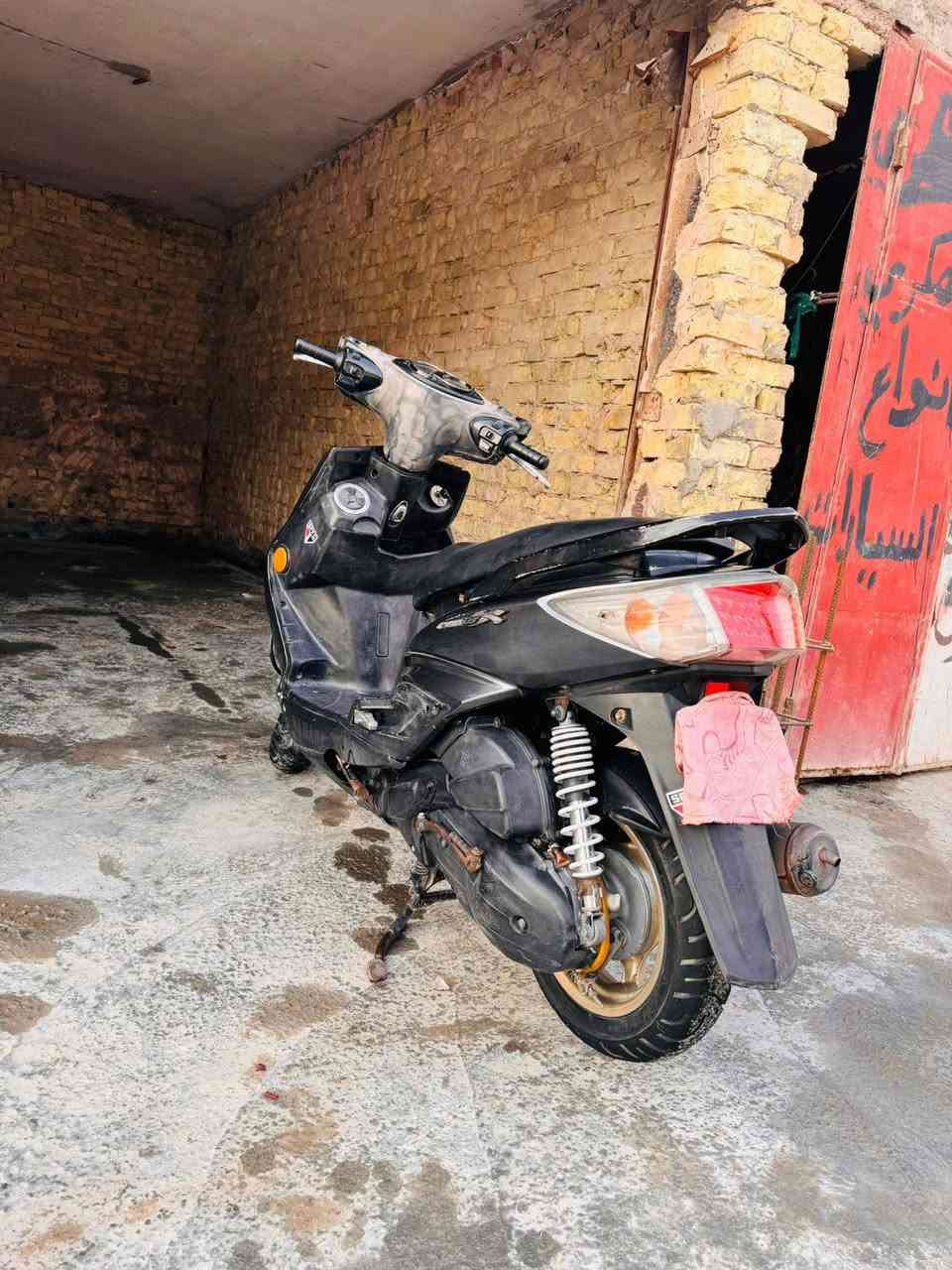 السلام عليكم دراجه سكنس فحل نوزل خط واحد بلادي كلها كهربائيات كلها شغاله دشبول بكلايت مازده اشاير كلها عامه تشتغل مكفوله كفاله عامه مكينه نشطه مابيها اي نقص ابد تواصل ***********
سعرها 650
مكاني بغداد الشعب حي اور
