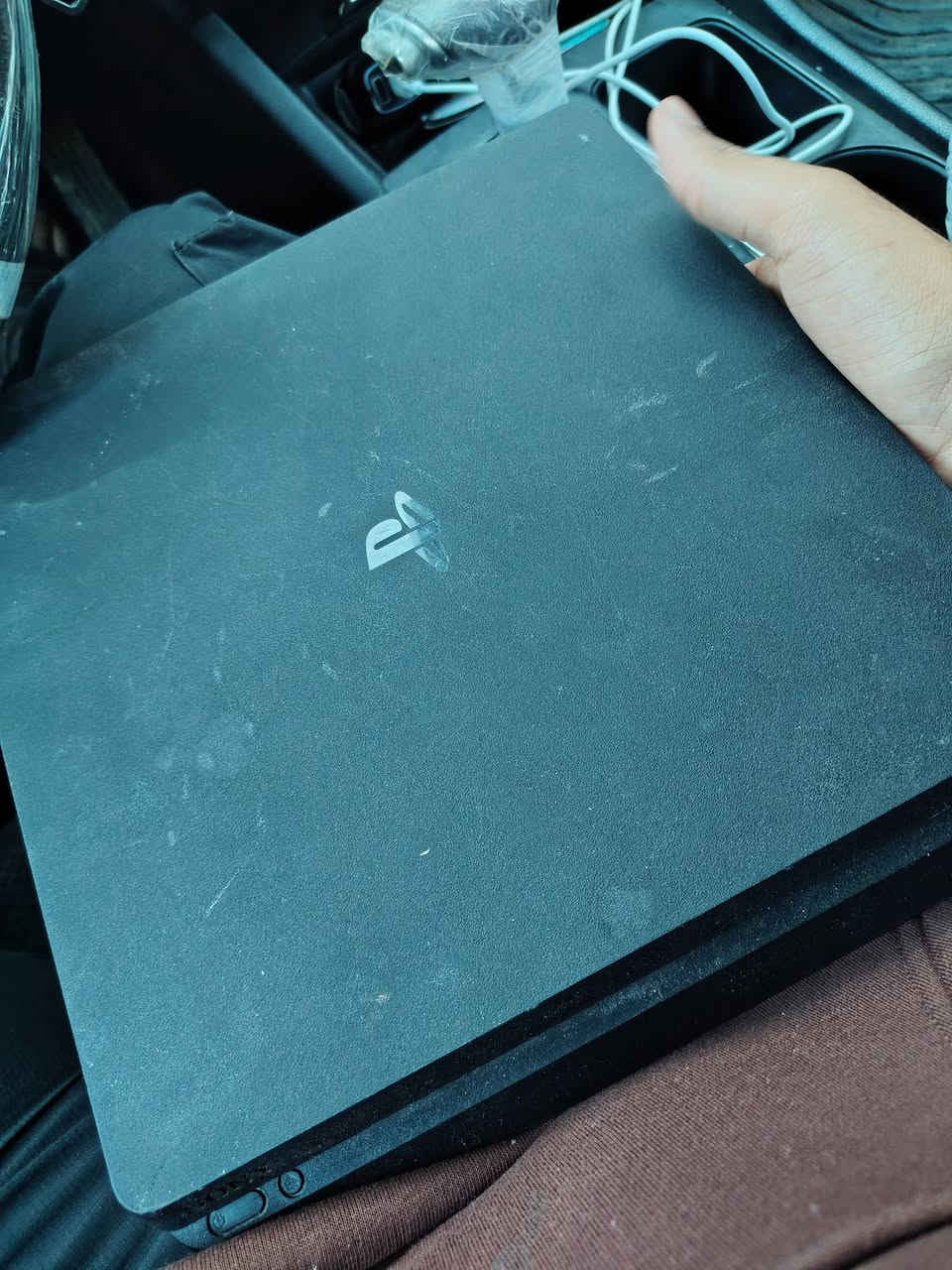 السلام عليكم بلي فور سلم الأوربي اون لاين للبيع مع قرص جيتي اي وجوستكات ثنين السعر250وبي مجال المكان بابل *********** البلي ماداخل صيانه استعمال قليل
