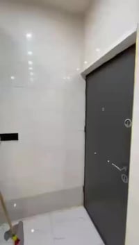 بيت • خلف قاعة ديفان • مستعجل