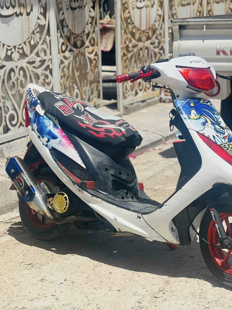 سلام وعليكم دراجه ماكس عدلة دراجه شلعه ومعدل وياله رياضي صالنصهBF دراجه كامله كهربايات شغاله بلاديه ممفتوحه شغاله سلف السعر450
مكاني بغداد المنصور الرقم ***********
