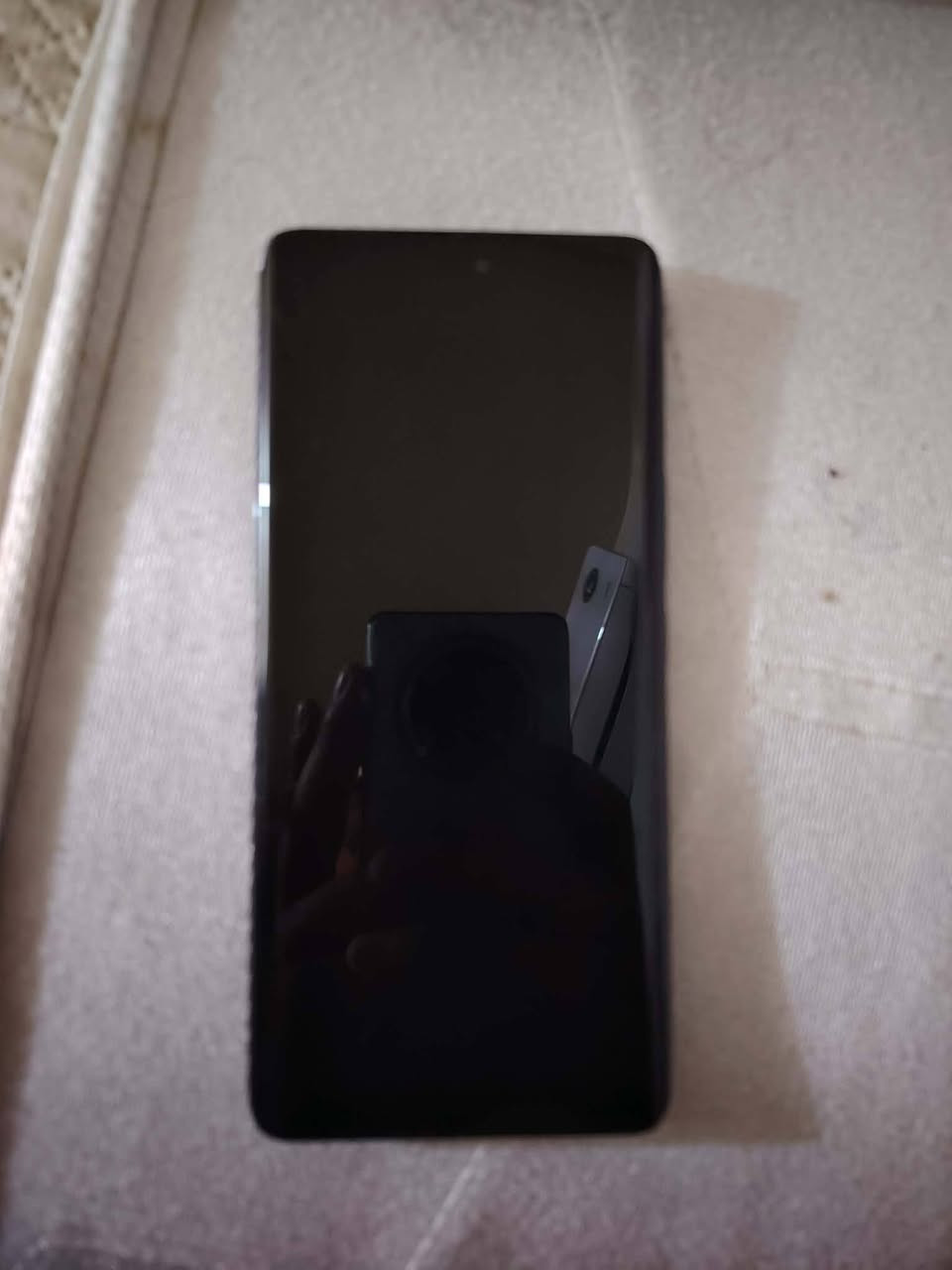 Honor X9C للبيع مكاني بغداد الشعب
كولش انصح بي كاميرا تهبل شحن سريع ويدوم ضد كسر موصفات تخبل


**إذا كنت صاحب هذا الإعلان وتريد حذفه لأي سبب، رجاءا أرسل رسالة إلى الدعم الفني**