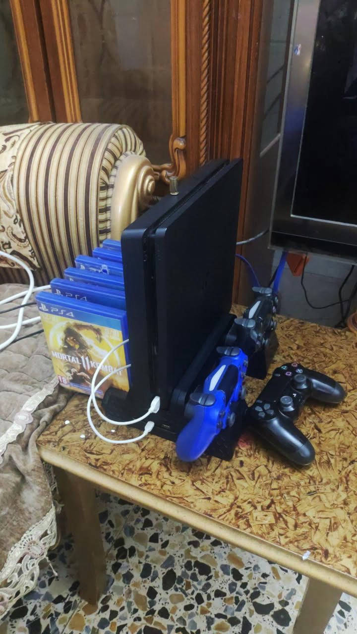 بلي 4
للبيع مع لاقراص 
اوربي 
مكاني نجف حي الوفاء


**إذا كنت صاحب هذا الإعلان وتريد حذفه لأي سبب، رجاءا أرسل رسالة إلى الدعم الفني**