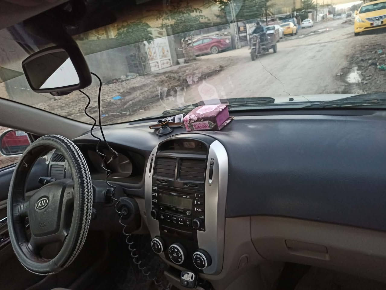 السلام عليكم كيا سيراتو
2007 رقم بغداد باسمي السياره بلاديه بدون اي حادث بس جارده السعر ٦٨ تدفئه تبريد شغال تدفئه كشنات
*********** مكانها الحله
