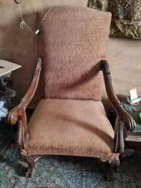 كرسي • للبيع • ديكور