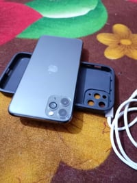 آيفون ١١ برو ماكس • ٢٥٦ • بطارية اصليه ١٠٠