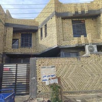 بسم الله الرحمن الرحيم سلام عليكم . بيت للبيع 200متر طابقين صب كونكريت...