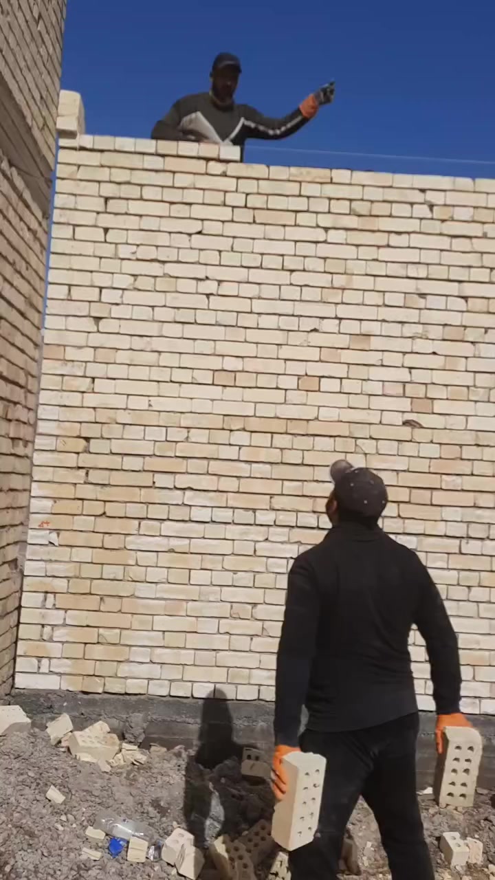 🖋💼
خلفه بناء متفرغ حالين شغل درجه مستعدون لكافة أعمال وحسب المواصفات الهندسية 
 أولى الدبل 400 الطابق الاول 450طابق الثاني التواصل ابو حسين القريشي للاتصال واتساب 
***********
