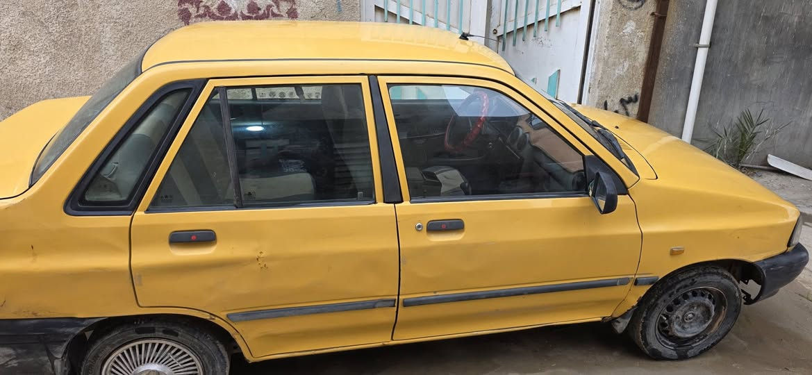 سايبا موديل 2015 تكسي رقم بغداد مكفوله نقصها شغلات بسيطه كلش
وبيها ضربات خفيفه مثل ما واضح بلصوره  سعر30 وبيها مجال للشراي ***********
