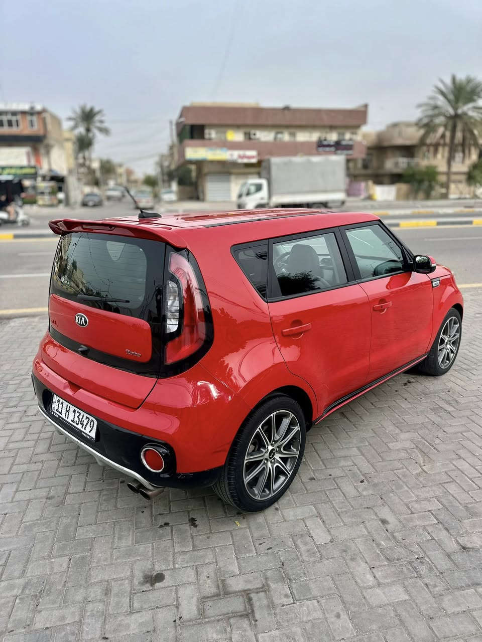 السلام عليكم للبيع كيا صول 2019 سبورت محرك تيربو رياضي   رقم بغداد جديد سنوية وهزة كذلك باسمنه  حادث موضح بالصور بابين مع صبغ جاملغ امامي وبالعراق شخط بالجاملغ الأمامي ونصبغ فقط. سيارة جاهزة وجديدة 
سعر مناسب. 110$ فقط وقفل نهائي 

***********
