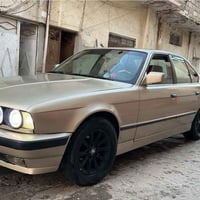 بي ام 525  موديل 91  رقم مسطرة دولي  كابون بانزين بيها   وكير عادي وكي...