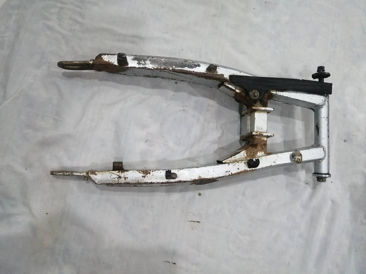 سلام علیک  اشیا قفاز crf توصیل كولة عیراق ***********
