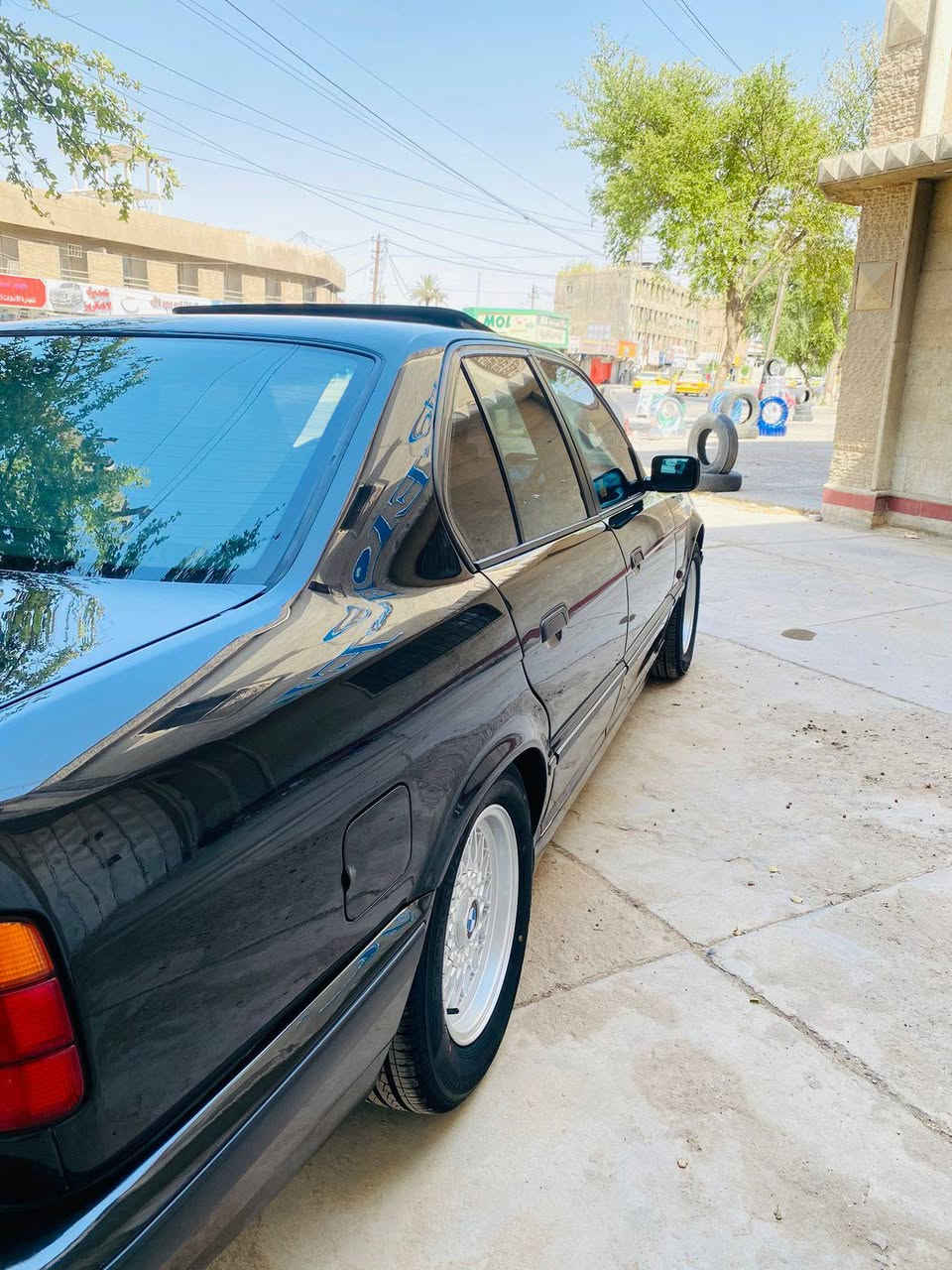 نبديكم بصلاة على محمد وآل محمد
سلام عليكم ورحمة الله عندي بي ام 
525  اصل وافصل مسكر عدل موديل 91
وارد يابان سياره جديده وجاهزه اي نقص 
مابيه موصفات سياره دبل ايرباك برده خلفيه 
دبل جكمجه دبل تليفون كشنات جلد كارتير 
صاج ملكي سلايت طكتين بجم عريض سياره 
مابيه حادث تخم تاير جديد ويل كب اصلي جديد
مروحه كهرباء تبريد قطعتين ثلج محرك شرط 
كير صدر امامي وخلفي شرط منضومت زينون 
اصليه اكرر سياره كارتون رقم بغداد الدولي 
تحويل مباشر بيع او مراوس حسب القناعه 
مكاني بغداد الكراده الاستفسار اكثر هاذا رقمي 
***********
