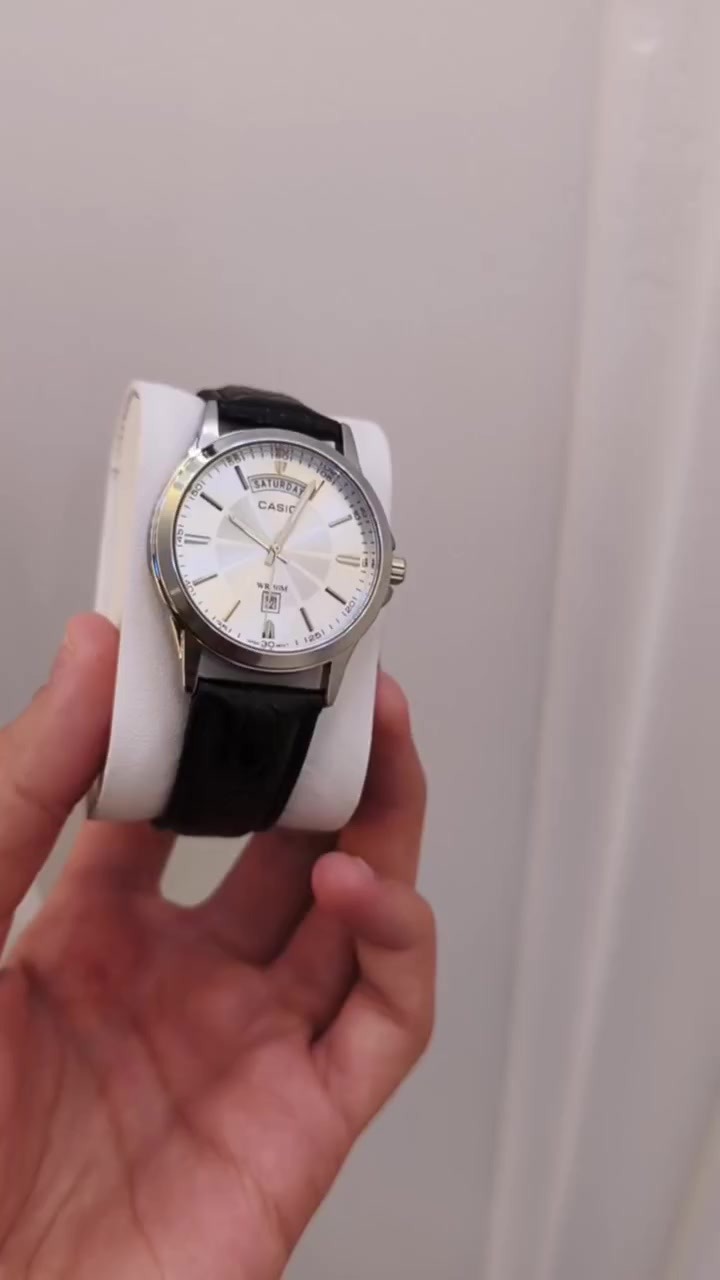 كاسيو ياباني اصلي وكالة شرط المكينه ياباني اصلي بيه ضمان سنه


**إذا كنت صاحب هذا الإعلان وتريد حذفه لأي سبب، رجاءا أرسل رسالة إلى الدعم الفني**