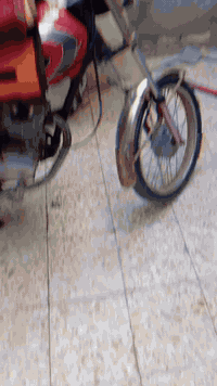 السلام عليكم دراجه للبيع مكانها بالعماره كله جديد كله جديد دراجه جاهزه قم واطلع ***********
