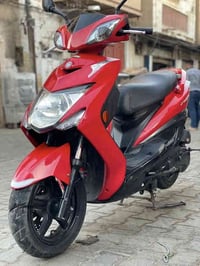 سكنس لد  ياباني  ستاند حساس  دراجة جديدة بمعنى لكلمة  مابيها اي نقص  ت...