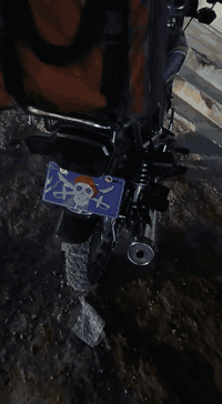 سلام عليكم ورحمة الله وبركاته
البيع سعر 650وبيه مجال اتصل على الرقم ***********
