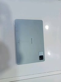 آيباد • مستعمل شهرين • ميسان العارضات