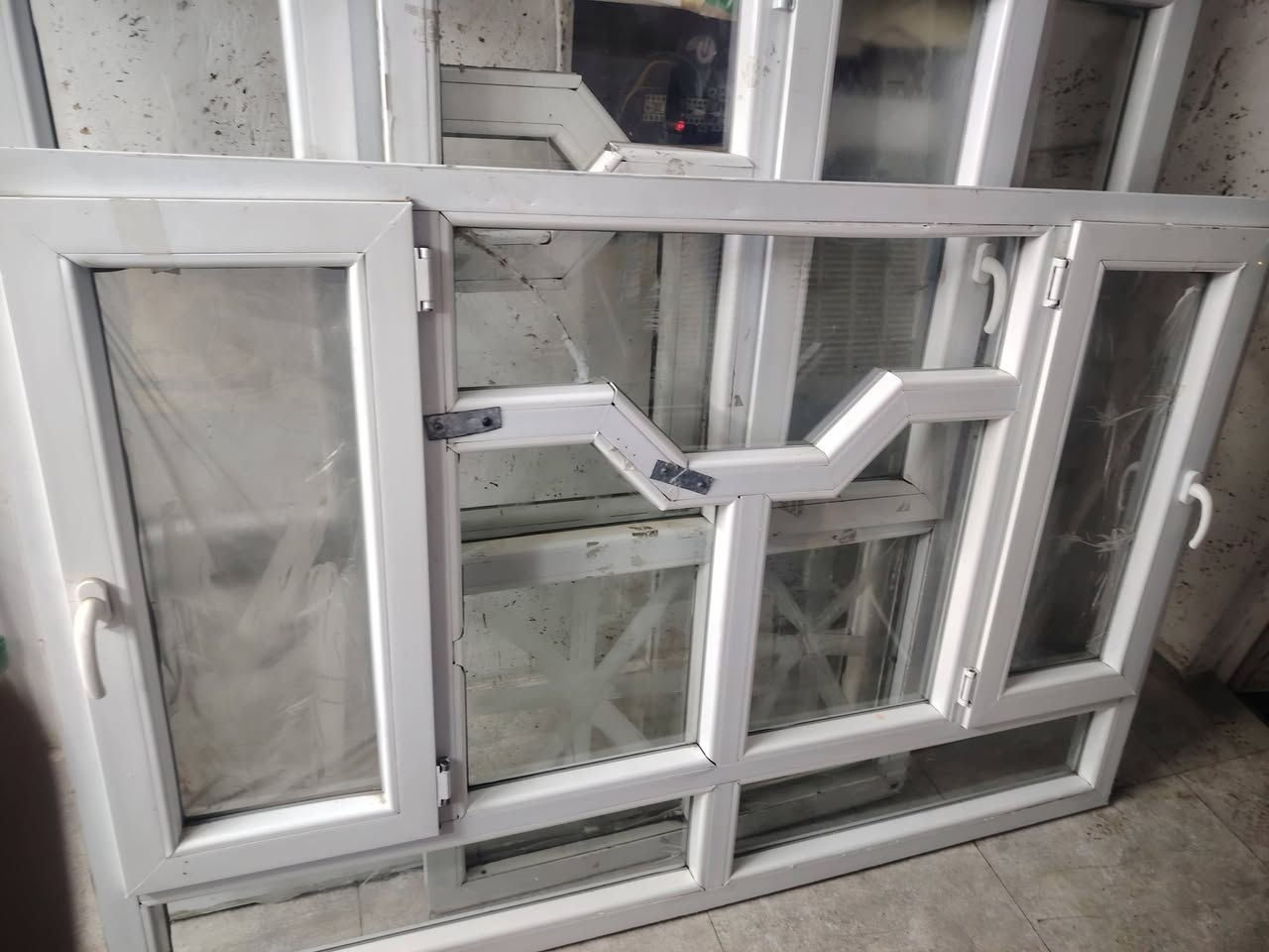 ***********

***********
