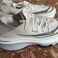 حذاء فيتنامي • مقاس ٣٩ • توصيل