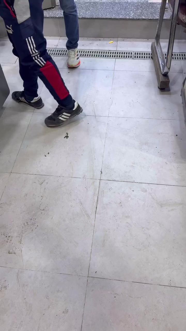 #الديوانية هاي شصاير بمطعم كباب محمد جفتوهم للمطبخ شوفو 😳👇
رقم لتوصيل ***********
