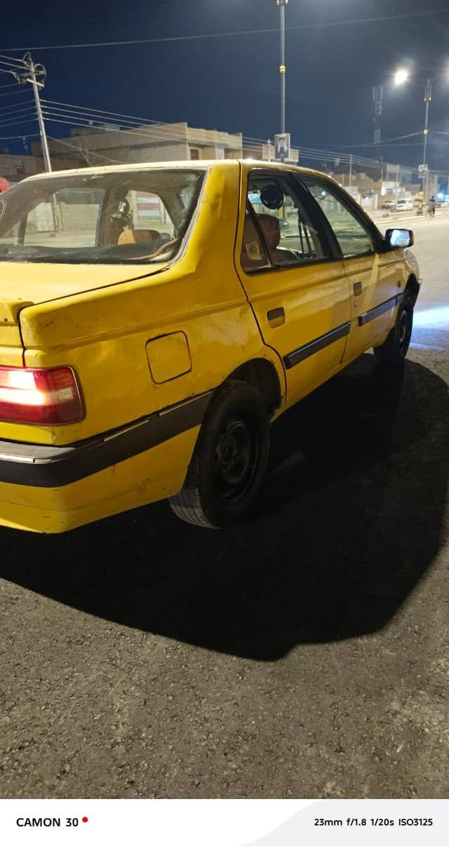 بيجو مديل 12 ......405 سنويه نافذه كير مكينه خير من الله حداده جديده كهربائيات  كلها  شغاله راعيها موجود هيئه ع المشتري سعر 22 وبيها مجال الشراي  يتصل لا يوجد خاص ***********
