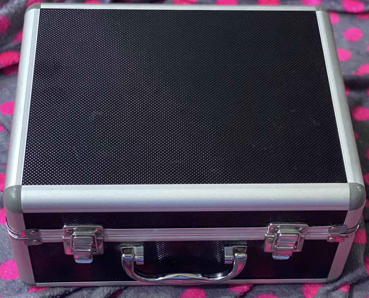 من رخصة صاحب الكروب 

كرت صوت (مكسر) ومايك احترافي (للبثوث) 
مع ملحقاتهن


**إذا كنت صاحب هذا الإعلان وتريد حذفه لأي سبب، رجاءا أرسل رسالة إلى الدعم الفني**