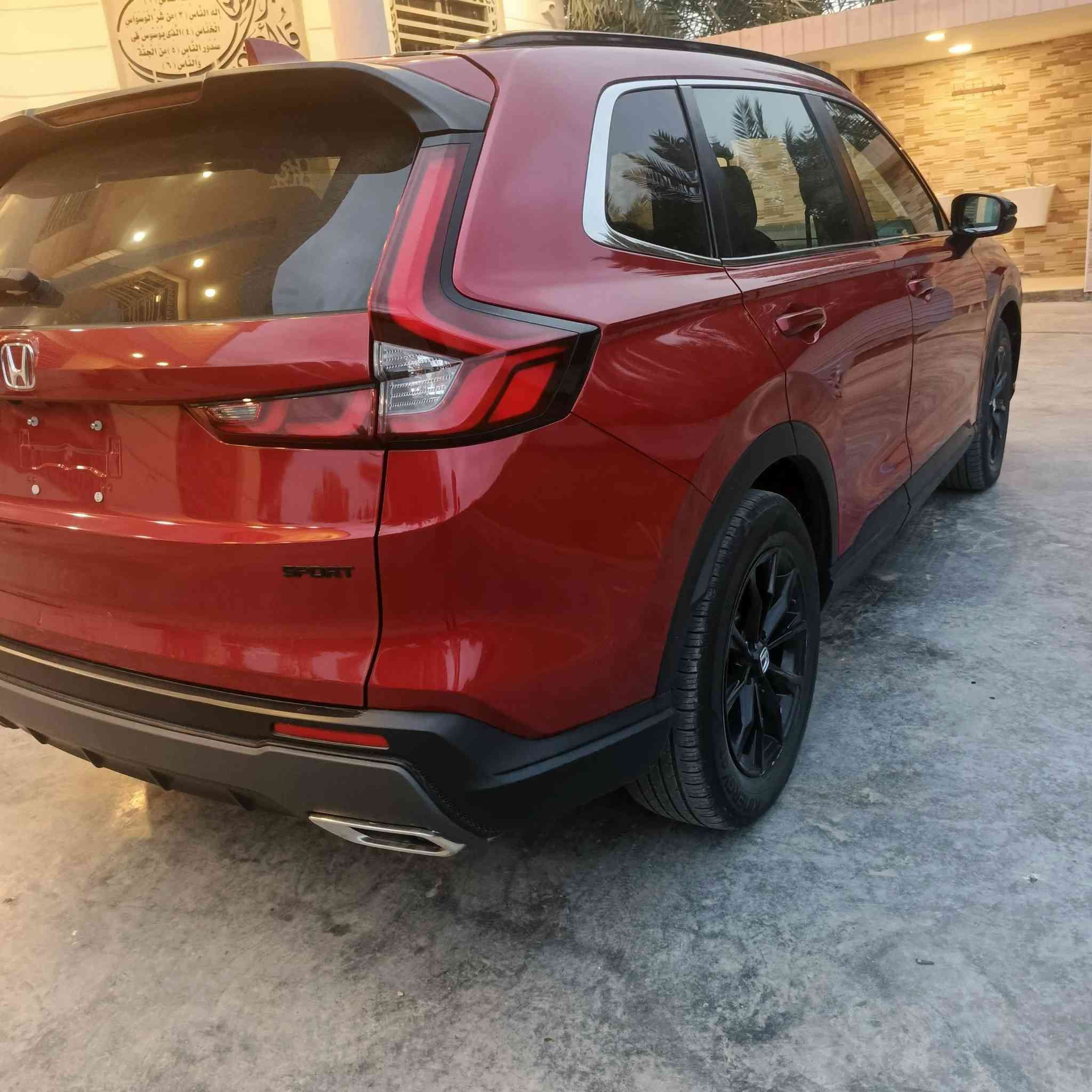 السلام عليكم
هوندا CR.V 2024
سبورت 
حادث جاملغ وبنيد فقط 
صور الحادث بلمنشور 
تبريد شركة 
ماشية 29 الف 
رقم بغداد بأسمي
مواصفات sport
فتحه 
اشاير مري 
رادارات 
تدفئه كشنات 
كشن كهرباء
سايد بريك كهرباء

مكاني بابل 

السعر 230 بيها مجال 

***********
***********
