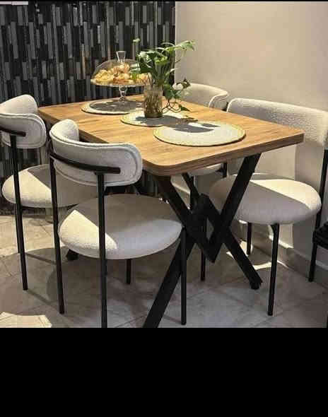 مجموعة اغراض جديدة للبيع اي استفسار دزولي طلب صداقة واني اتواصل وياكم او واتساب على  ***********🌹
