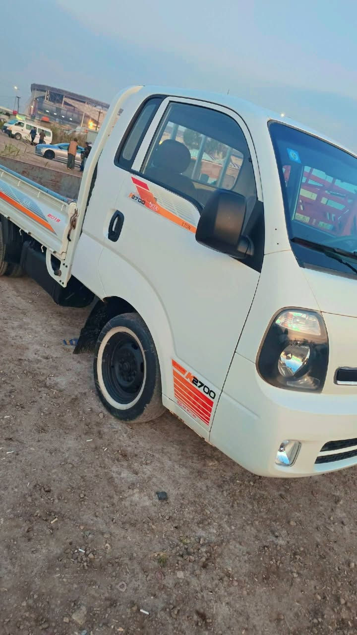 السلام عليكم كيا بنكو مديل 13رقم واسط سياره مكفوله مابيها بس الصفاح. مرشوشات. جماليه الباقيه مكفوله كير محرك شاصي كلها مكفوله مكاني بغداد *********** السعر 105وبيها مجال
