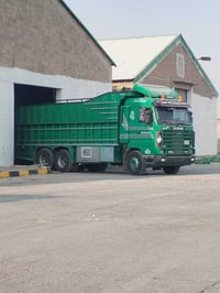 للبيع سكانيه موديل 95 رقم نينوى محرك فحمي 113 /380 كير 3 ب3 شرط شاصي ب...