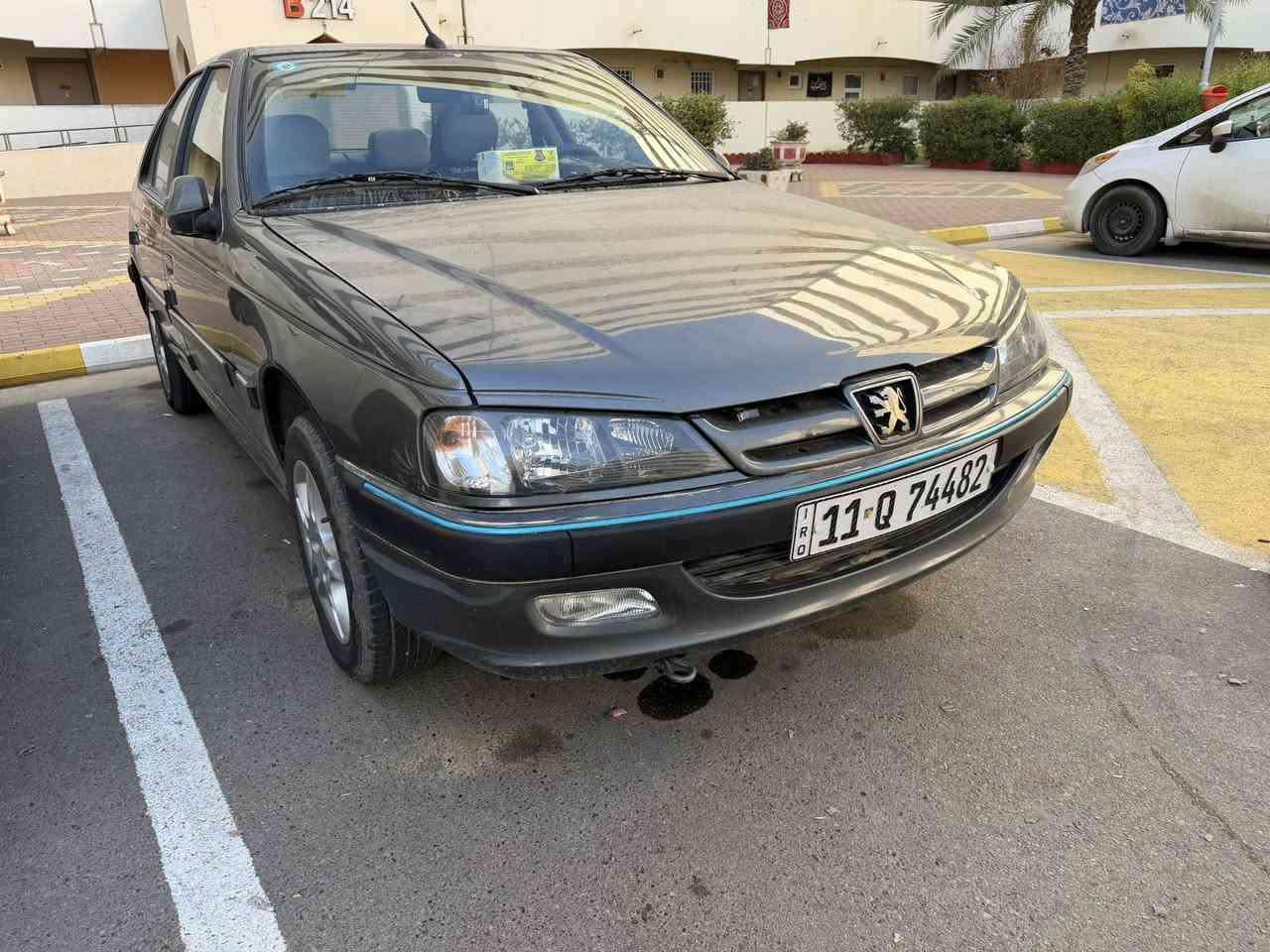 السلام عليكم 
للبيع بيجو بارص 2024 مكفوله كفالة عامة صيانة دورية بالشركة ماشية 26 الف مدوشمة ارضية كشنات 
مكان السيارة مجمع بسماية سعر 88 بيه مجال 
رقمي ***********
