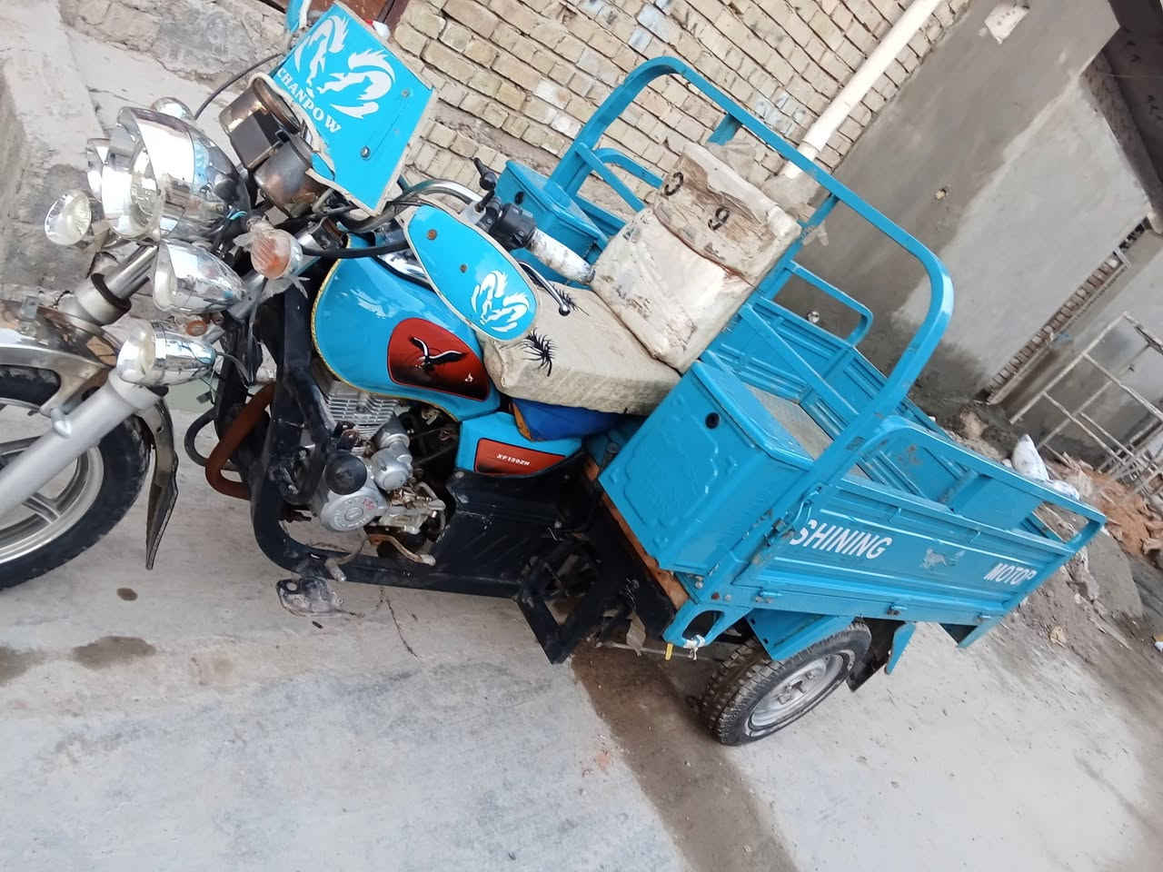 سلام عليكم ستوته 22 أوراق وگمرگ 
ب مليونين وبيها مجال


**إذا كنت صاحب هذا الإعلان وتريد حذفه لأي سبب، رجاءا أرسل رسالة إلى الدعم الفني**